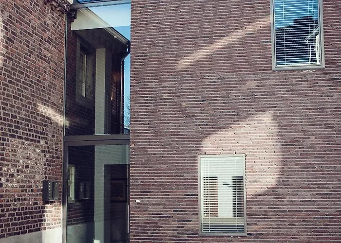 Maison Village Отель