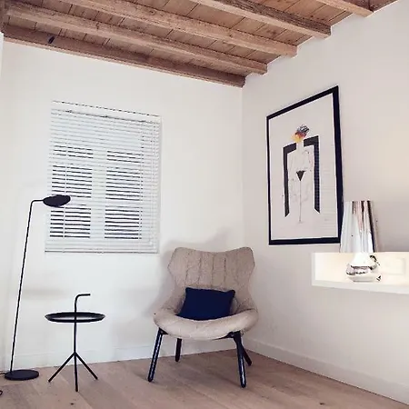 Maison Village Hotell